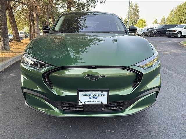 2025 Ford Mustang Mach-E