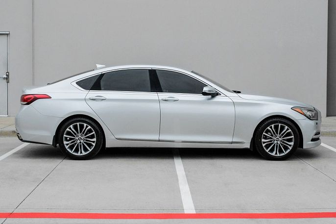 2016 Hyundai Genesis