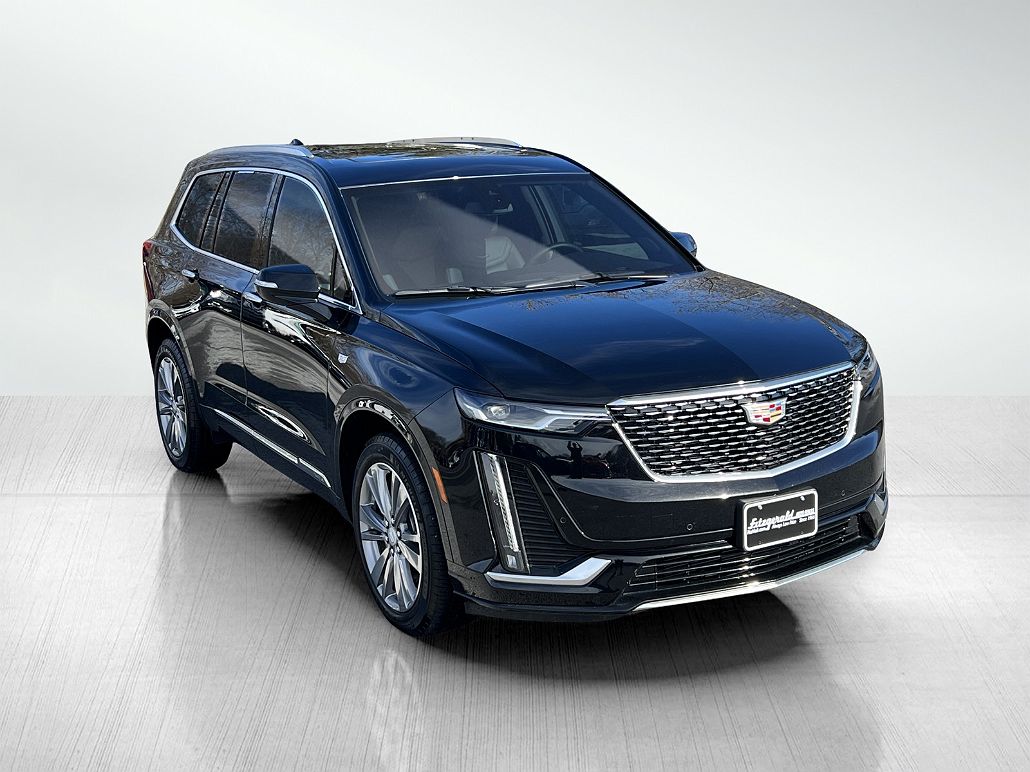 2023 Cadillac XT6 Premium Luxury image 0