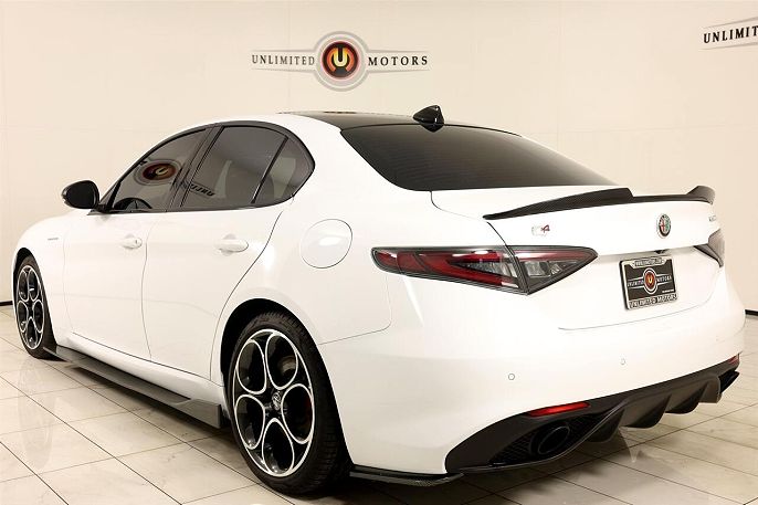 2024 Alfa Romeo Giulia