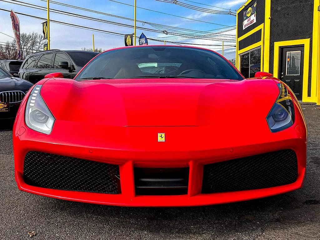 2018 Ferrari 488 GTB image 1