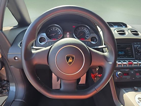 2013 Lamborghini Gallardo Coupe photo 12