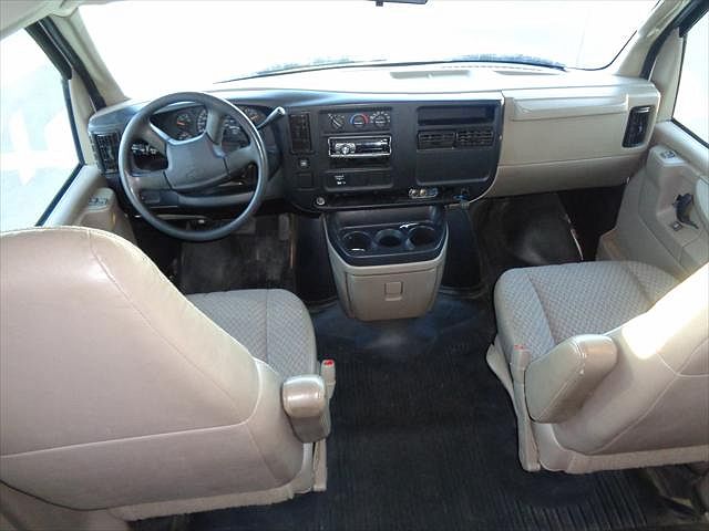 2006 Chevrolet Express 3500 image 5