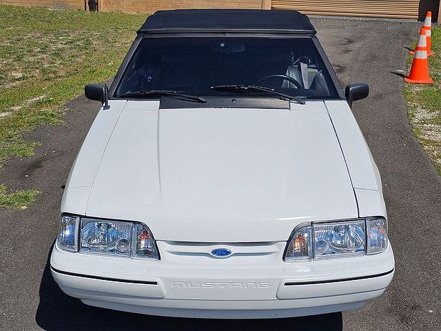 1993 Ford Mustang LX image 32