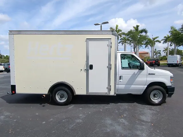 2023 Ford Econoline