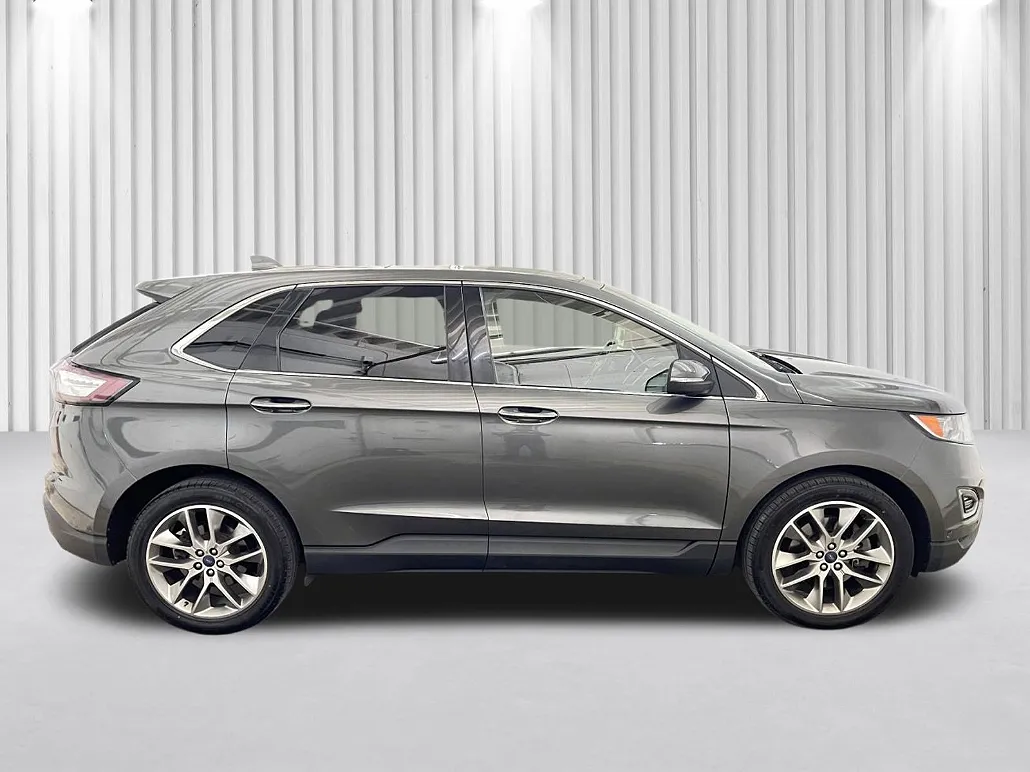 2015 Ford Edge Titanium image 4