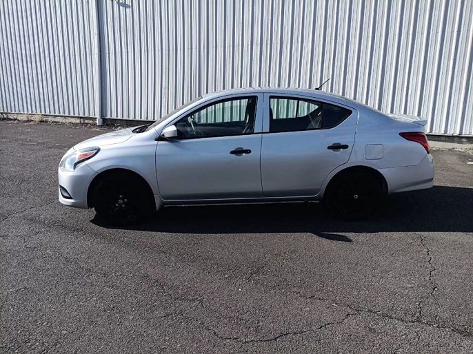 2017 Nissan Versa