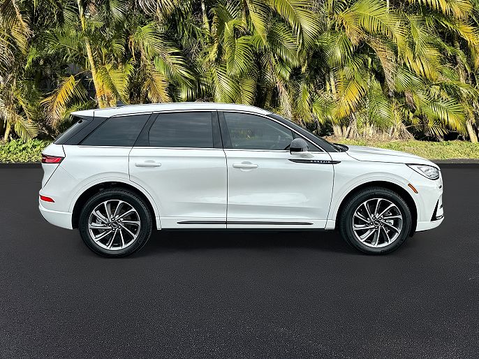 2024 Lincoln Corsair