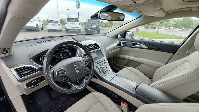2020 Lincoln MKZ