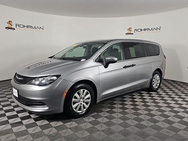 2018 Chrysler Pacifica L image 12