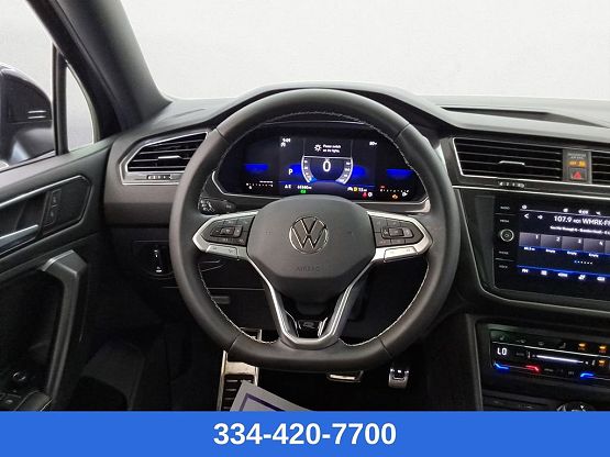 2023 Volkswagen Tiguan SE R-Line Black photo 10