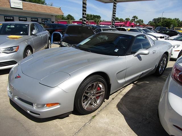 2000 Chevrolet Corvette Base image 0