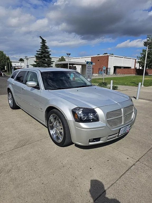 2005 Dodge Magnum