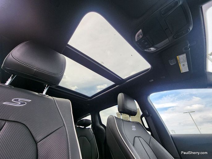 2025 Chrysler Pacifica