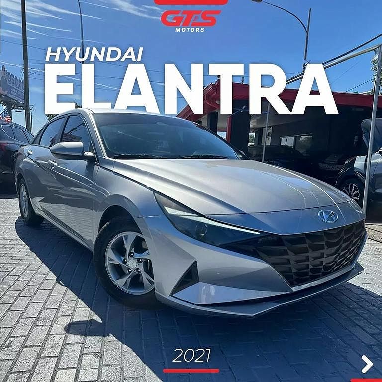 2021 Hyundai Elantra SE image 2
