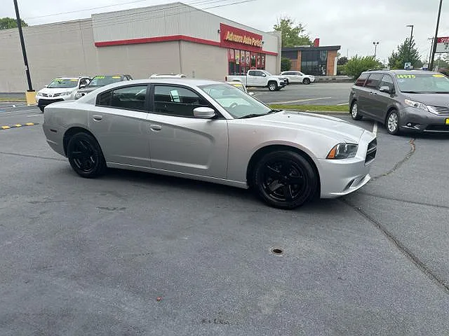 2012 Dodge Charger Police image 5