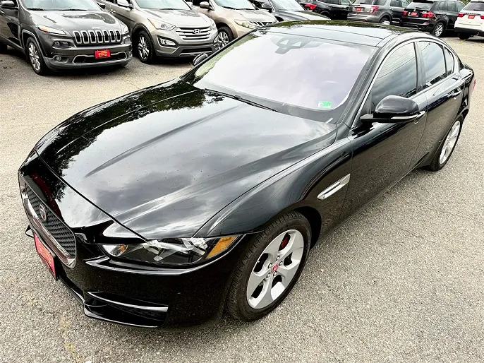2017 Jaguar XE
