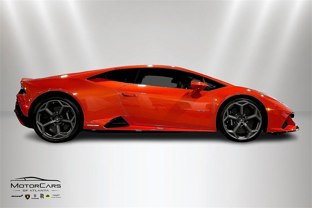 2020 Lamborghini Huracan null image 5