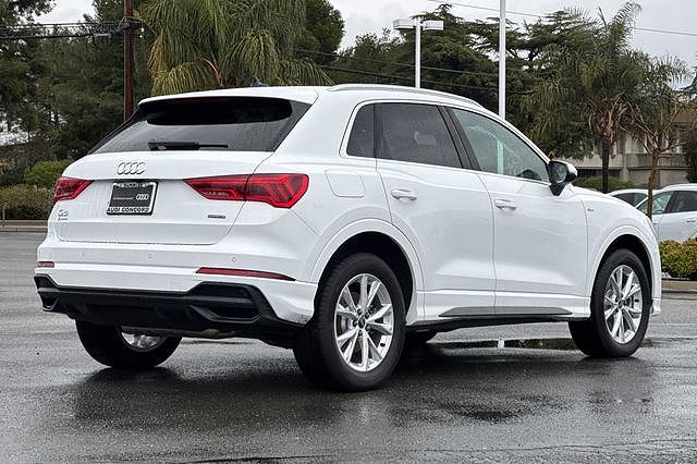 2025 Audi Q3