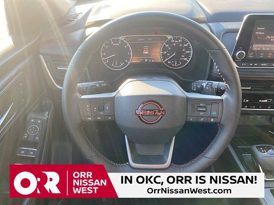 2025 Nissan Rogue photo 10