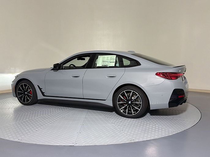 2026 BMW i4