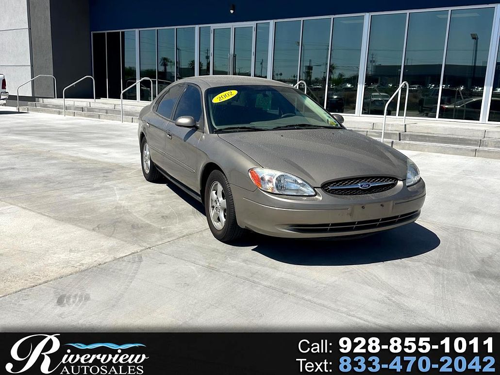 2002 Ford Taurus SE image 0