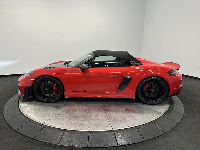 2024 Porsche 718 Spyder