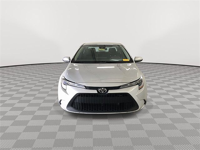 2022 Toyota Corolla LE image 2
