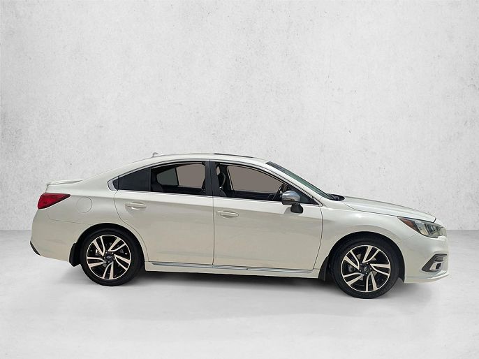 2018 Subaru Legacy