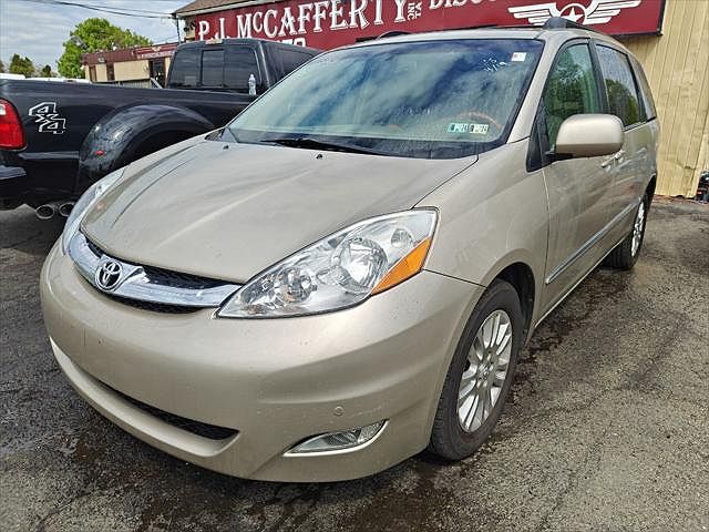 2010 Toyota Sienna XLE Limited image 0