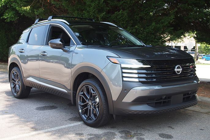 2025 Nissan Kicks