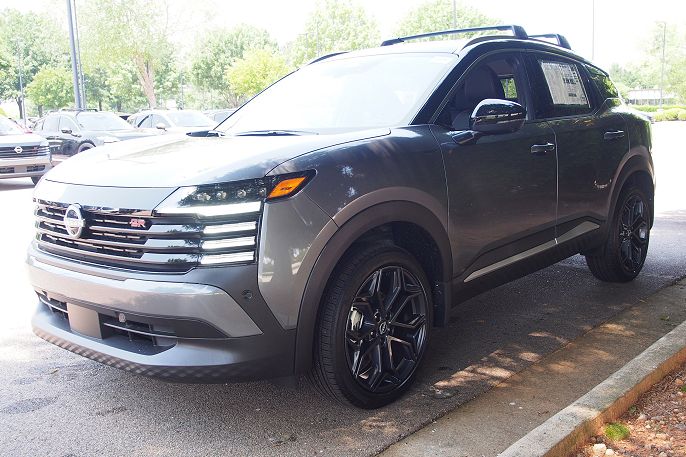 2025 Nissan Kicks