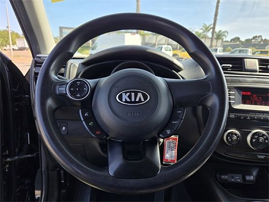 2016 Kia Soul Base photo 9