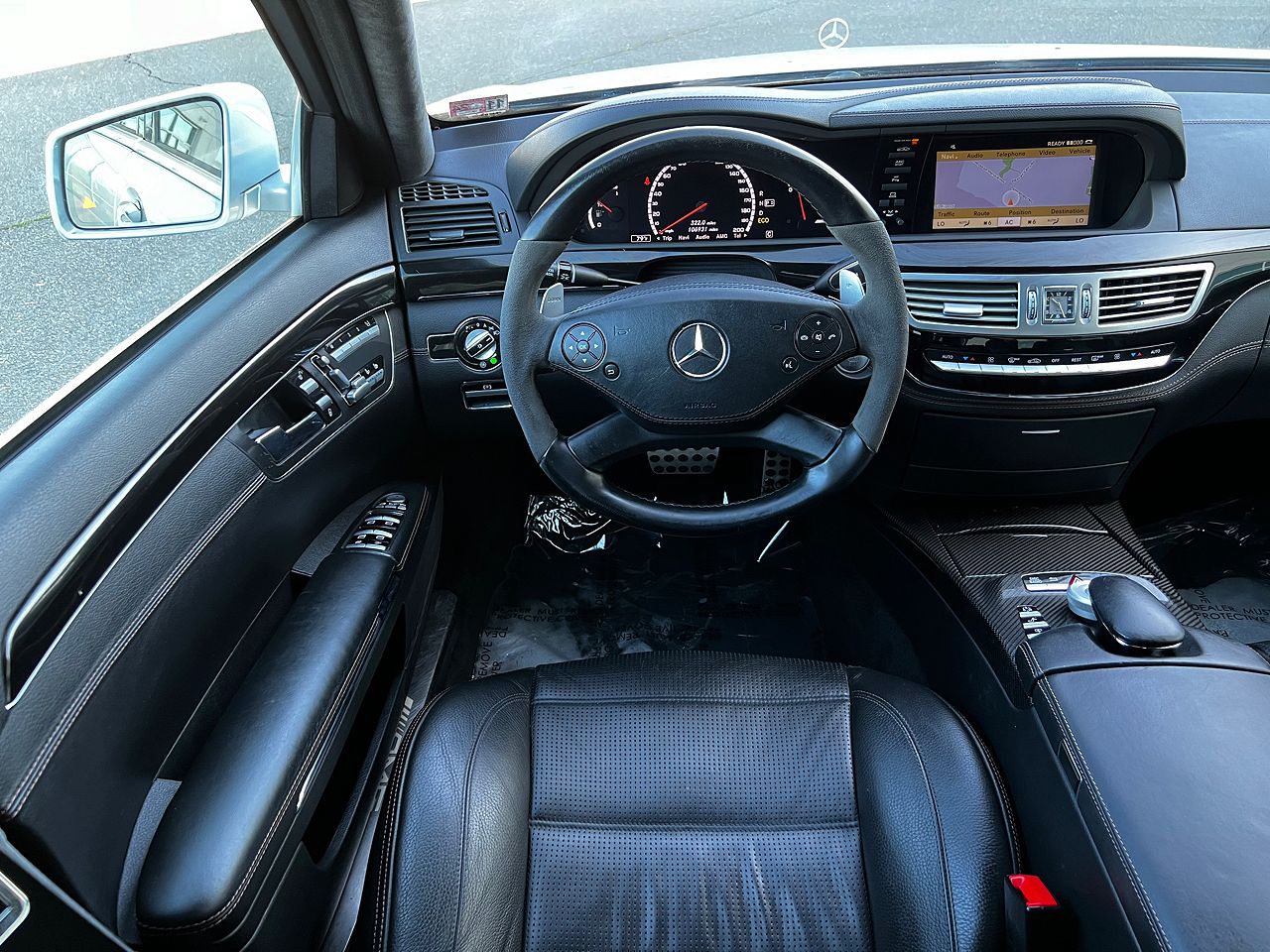 2013 Mercedes-Benz S-Class AMG S 63 image 41