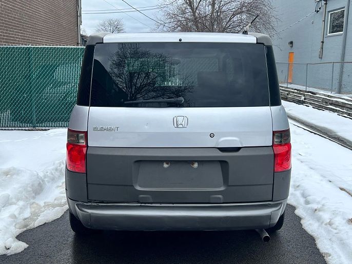 2004 Honda Element