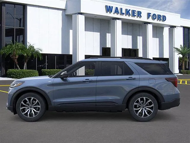 2025 Ford Explorer