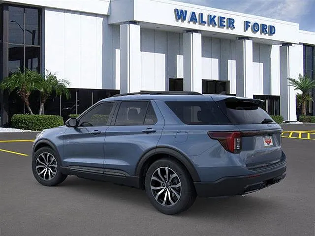 2025 Ford Explorer