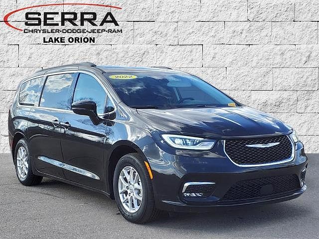 2022 Chrysler Pacifica Touring-L image 0