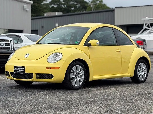 2010 Volkswagen New Beetle