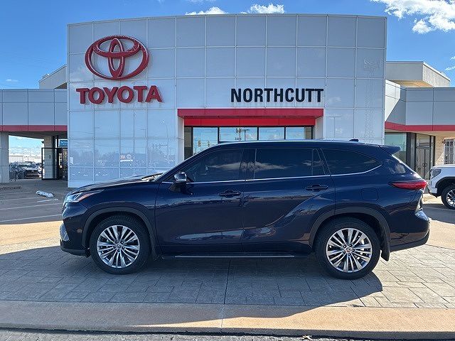 2022 Toyota Highlander