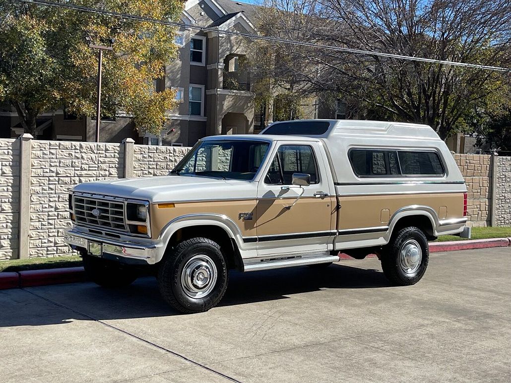1983 Ford F-250 XL image 2