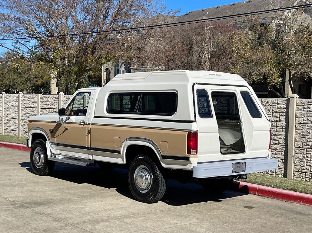 1983 Ford F-250 XL image 4