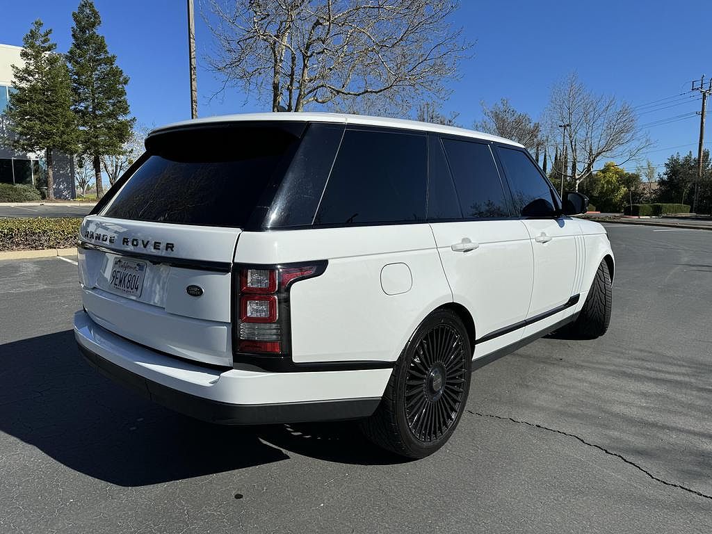 2016 Land Rover Range Rover null image 2