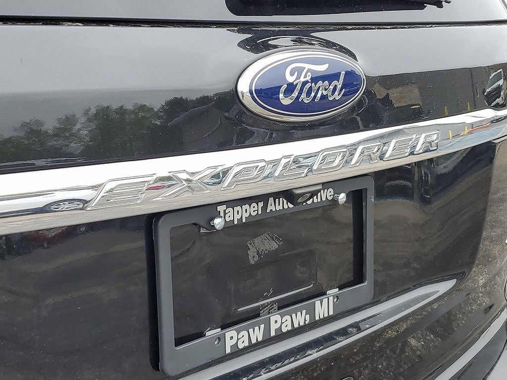 2015 Ford Explorer XLT image 5