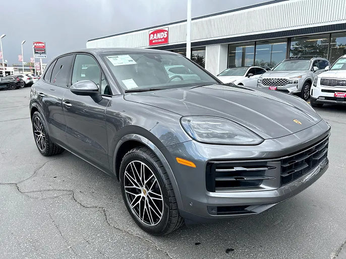 2024 Porsche Cayenne