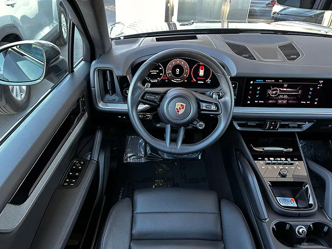 2024 Porsche Cayenne