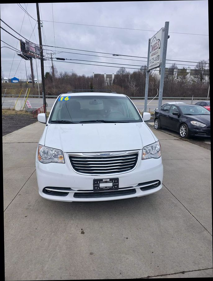 2016 Chrysler Town & Country