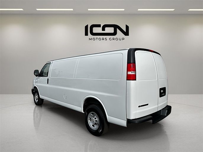 2023 Chevrolet Express