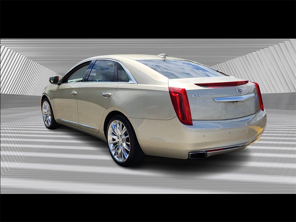 2016 Cadillac XTS Platinum image 5