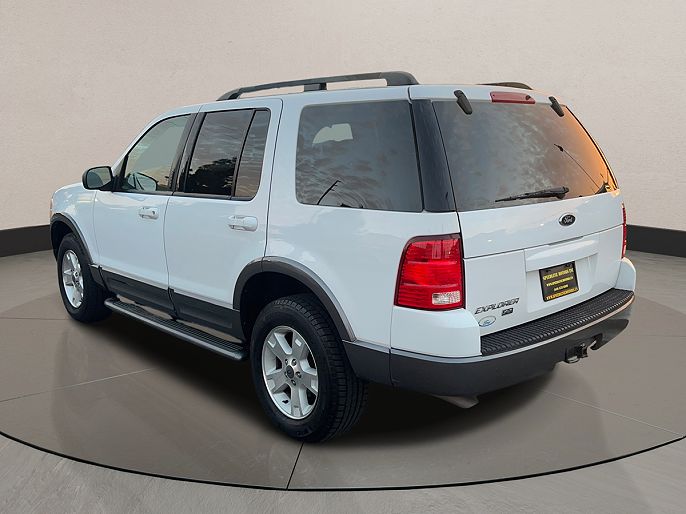 2003 Ford Explorer